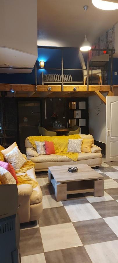 B&B Mirage Frecourt Bagian luar foto