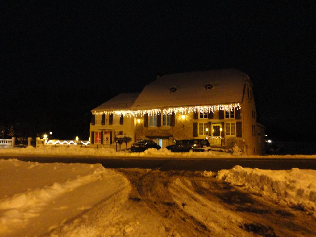 B&B Mirage Frecourt Bagian luar foto