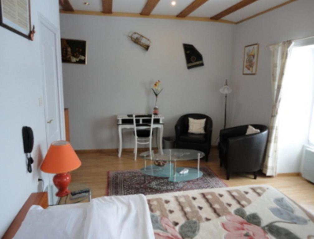 B&B Mirage Frecourt Ruang foto